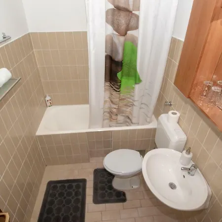 Albona Apartmán *